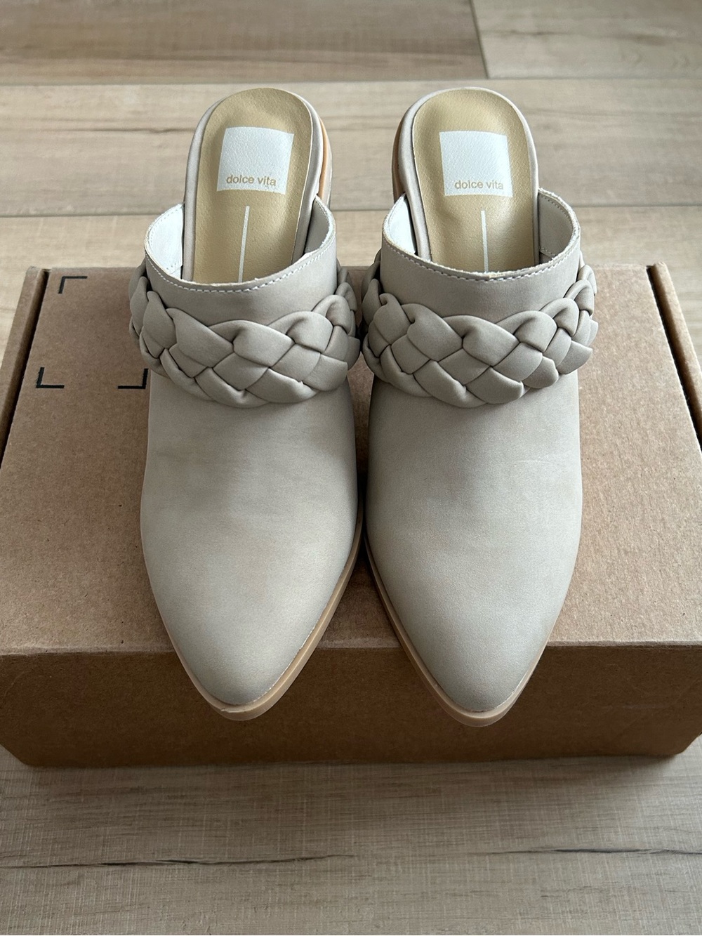 NEW Dolce Vita Braided Suede Mules size 9